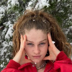 Meet your Posher, Azaria